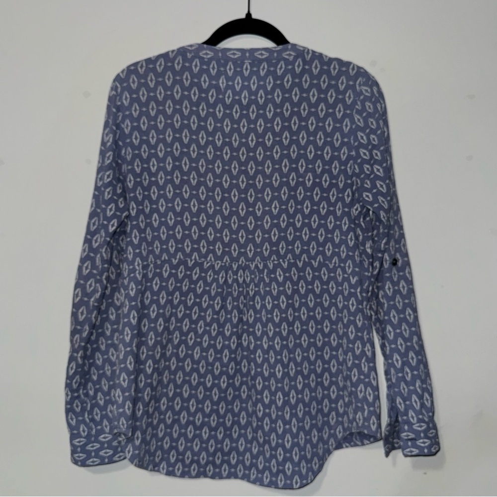 Aventura Womens Blue Geometric Print Embroidered Split Neck Roll Tab Blouse S - Picture 4 of 5
